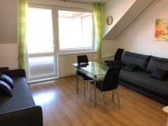  Na predaj apartmán s balkónom Podhájska