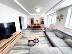  Ponúkame Vám na predaj prerobený 4-izbový rodinný dom Nitra.