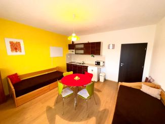 Na predaj zariadený apartmán s balkón PODHÁJSKA