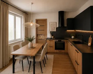 Na predaj priestranný 3-izbový byt s balkónom v meste Šurany 